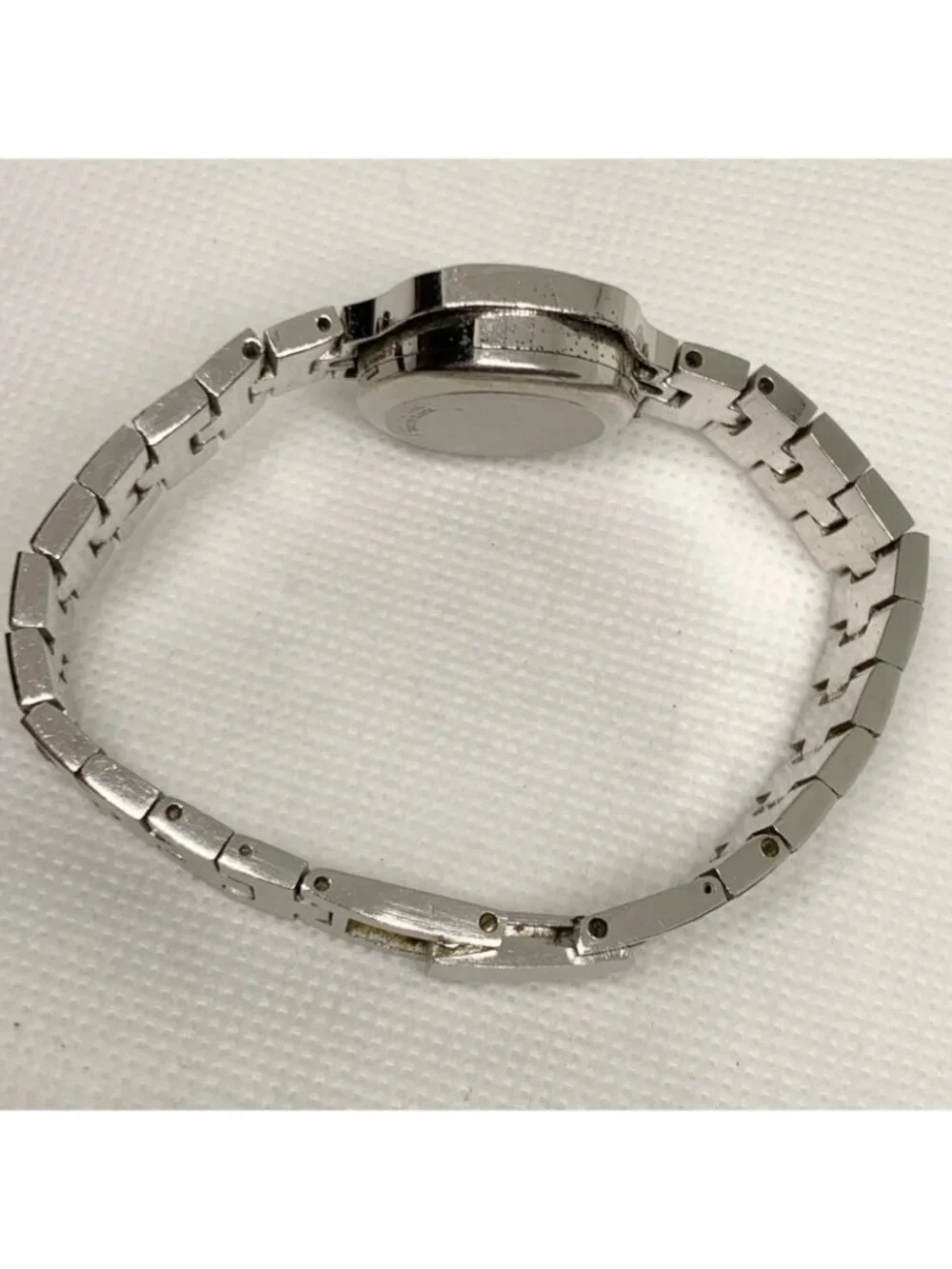 Vintage Helbros Electronic women's watch silver tone 29mm bracelet 6.5” running